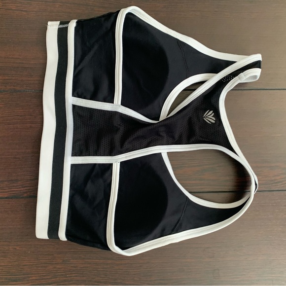 Forever 21 Sports Bra Bundle (3) - Picture 6 of 6